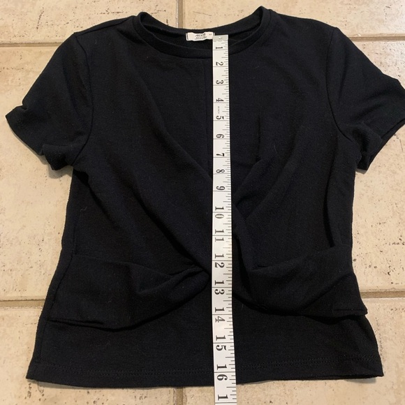💜 Ardene Black Twisted Cropped Tee Size Small - Picture 5 of 5